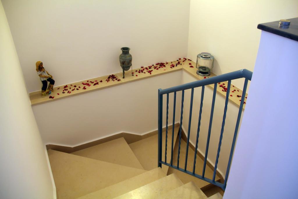 Hotel Darsena Поцуоли Екстериор снимка
